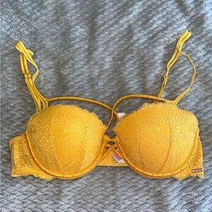 VS PINK Date Pushup Bra